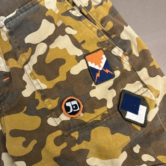 Boys JOES ARMY FATIGUE SHORTS - Picture 2 of 4